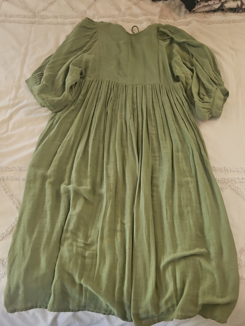 Daughters Of India, Green Dress, Small - Picture 5 of 7